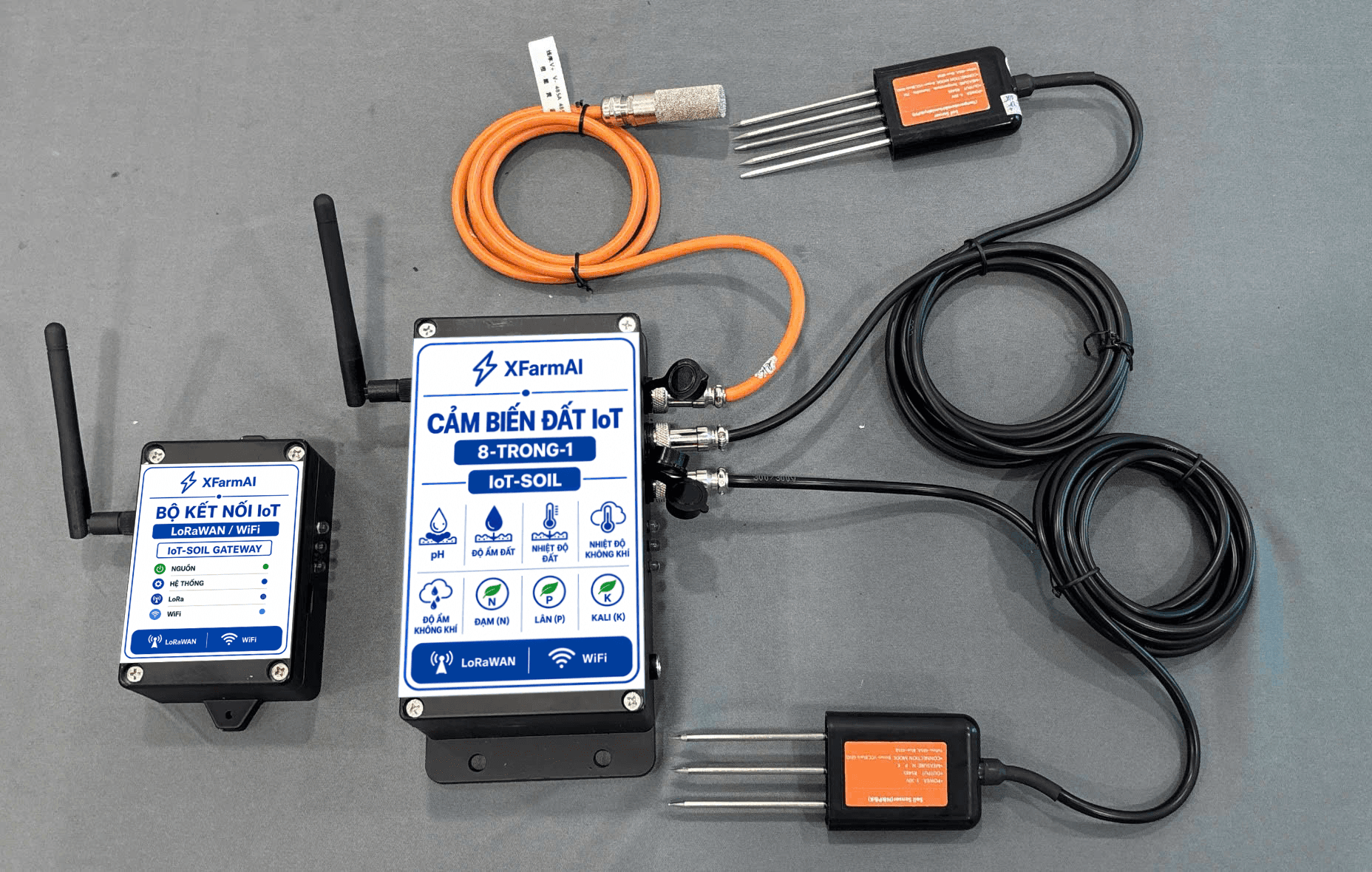 Bộ cảm biến đất IoT XFarmAI 8 trong 1